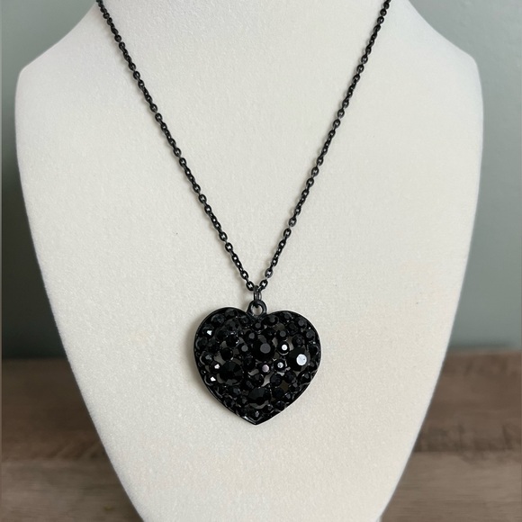 16” Black Puff Heart Necklace with 3” Extender - Picture 2 of 10